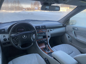 Mercedes Benz C220 | 2.2Diisel | ATM (6 foto / 6)