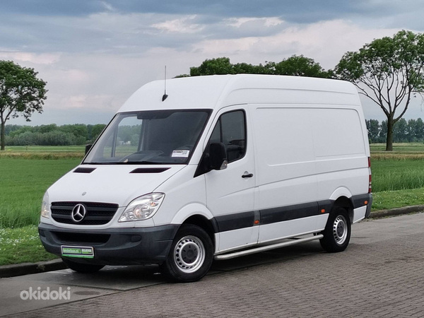 Mercedes Benz