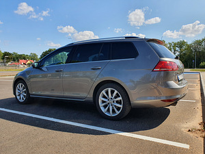 Продается Volkswagen Golf (1 фото из 10)