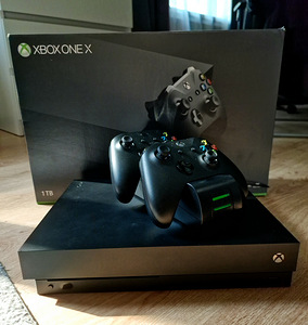 Xbox One х (1 фото из 1)
