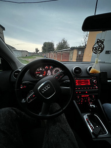 Audi A3 8P Sportback 1.6 77kw 2010 (8 foto / 10)