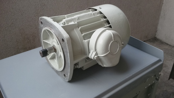 Эл.мотор 3- 220/380в 800вт