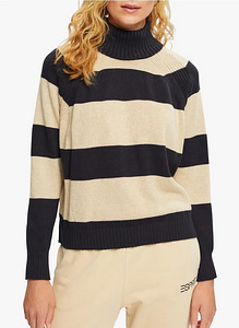 Новый свитер Esprit M (2 фото из 3)