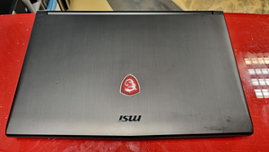 Msi GV62 8RC sülearvuti i5-8300H, 240GB SSD, 1050 video (4 foto / 6)