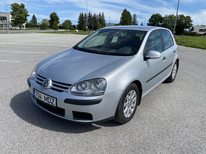 Volkswagen Golf V 2004 2.0 TDI 103kw (1 foto / 10)