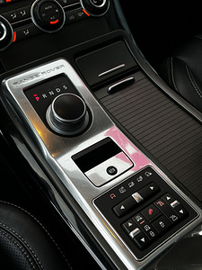Land Rover Range Rover Sport 3.0 188 кВт (11 фото из 14)