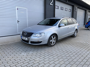 Volkswagen Passat 2.0 103kw 2005 (1 foto / 11)