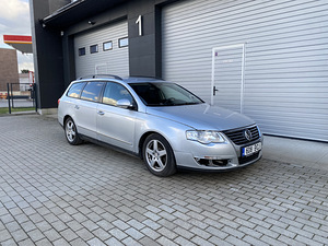 Volkswagen Passat 2.0 103kw 2005 (2 foto / 11)
