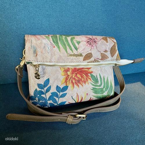 Новая дизайнерская сумочка (фото #2)