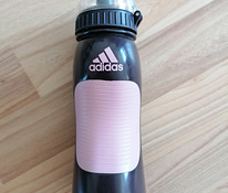 Бутылка для питья adidas с крышкой