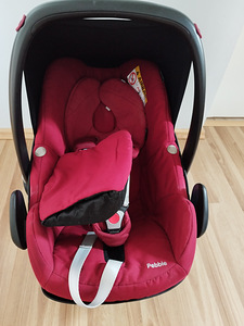 Turvahäll Maxi Cosi Pebble 0-13 kg (3 foto / 5)