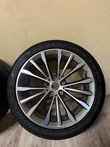 BMW G-series R19 Original veljed suverehvidega (6 foto / 8)
