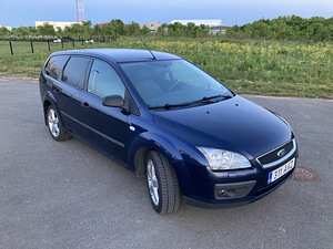 Ford Focus Turnier 1.6 74kw (4 foto / 7)