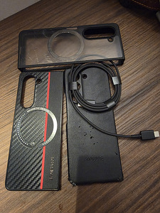 Samsung Galaxy Z Fold 5 512gb (2 foto / 6)