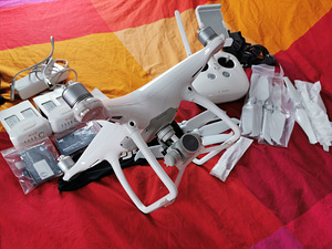 DJI Phantom 4 droon (3 foto / 4)