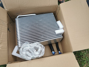 CHRYSLER VOYAGER 2.5 105kw (10 foto / 10)