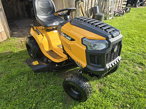 Murutraktor CUB CADET LT1 (2 foto / 9)