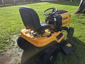 Murutraktor CUB CADET LT1 (3 foto / 9)