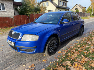 Skoda Superb 2.8 V6 (1 foto / 6)