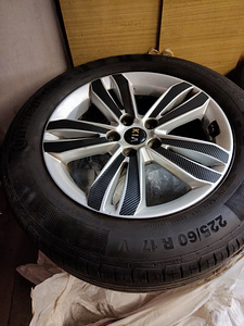 Диски с шинами (Contenental)KIA R17 (3 фото из 3)