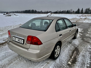 Honda civic 1.6, 81kw automaat (3 foto / 9)