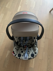 Turvahäll Cybex By Carolina (3 foto / 4)