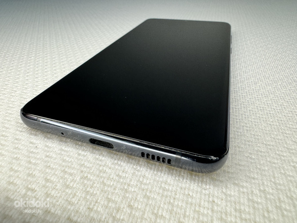Samsung S20+ ar bezvadu lādētāju, Galaxy Buds (foto #3)
