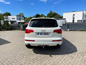 Audi Q7 3.0L V6 Quattro (4 foto / 12)