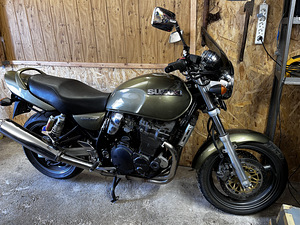 Mootorratas SUZUKI (GSX 750) 63kw (1 foto / 1)