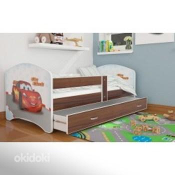 Большое хранилище новых детских кроваток (фото #7)