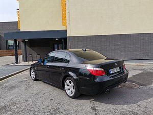 BMW 530d 170kw (3 foto / 7)