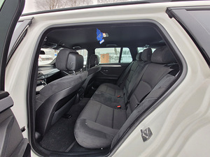 BMW 530d 3.0 180kw (9 foto / 9)