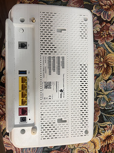 Роутер Telia 4G (2 фото из 2)