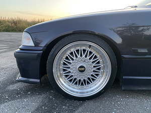 BBS RS replica 17” 5x120/5x112 valuveljed (1 foto / 6)