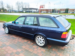 BMW 525 TDS (7 foto / 10)