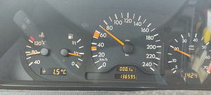 Mercedes-Benz C180 (8 foto / 8)