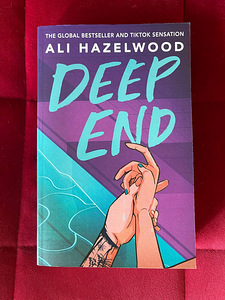 Deep End - Ali Hazelwood (book ENG) (1 foto / 4)