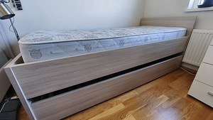 Двухъярусная кровать (3 фото из 6)