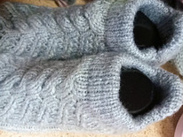 Новые носки ручной работы