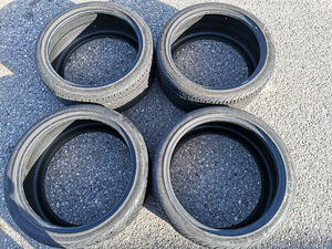 Suverehvid Pirelli 255/35 R19 (5 foto / 5)