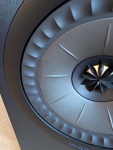 KEF Q350 kõlarid (4 foto / 4)