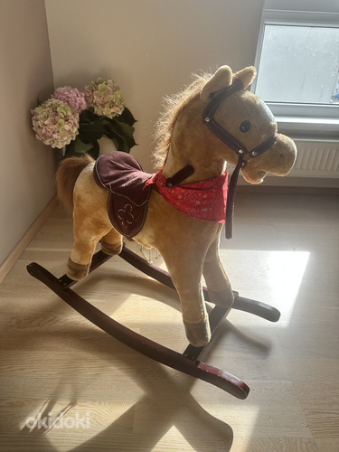 Gerardo’s Toys kiikhobune helepruun