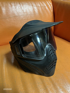 Paintball marker and equipment (4 foto / 5)