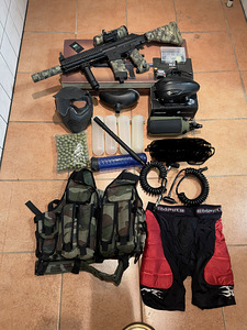 Paintball marker and equipment (1 foto / 4)
