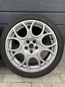 Литые диски 5x98 мм R 17 Alfa Romeo (3 фото из 7)