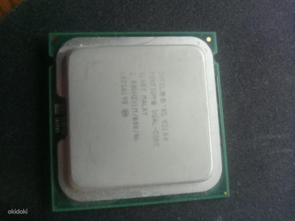 Intel E2188 2,00 ГГц LGA775 (фото #1)