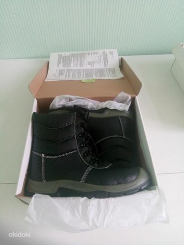 Новые 44 осенние с Железными носами рабочие ботинки (фото #1)