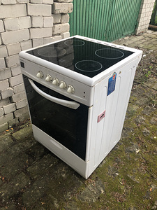 Электрическая плита Beko (1 фото из 2)
