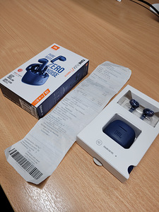 Новые наушники JBL Tune Flex (2 фото из 4)