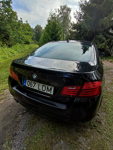 BMW F10 3.0 FL 2015 (3 foto / 10)